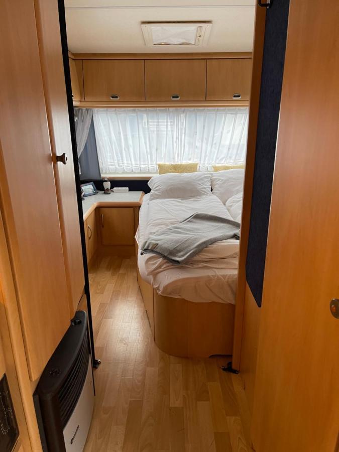 Cozy Caravan Vestmannaeyjar Bagian luar foto